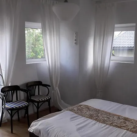 Luxury 1 VNO