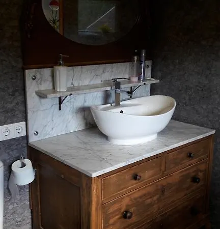 Apartment Luxury 1 *